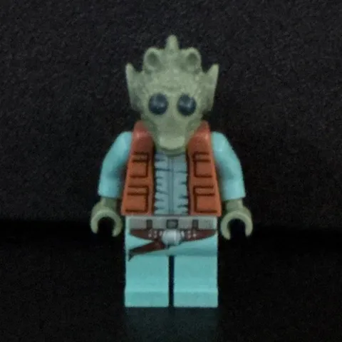 Greedo Minifigure - LEGO Star Wars Theme Character-SW0553(cracked on right side)