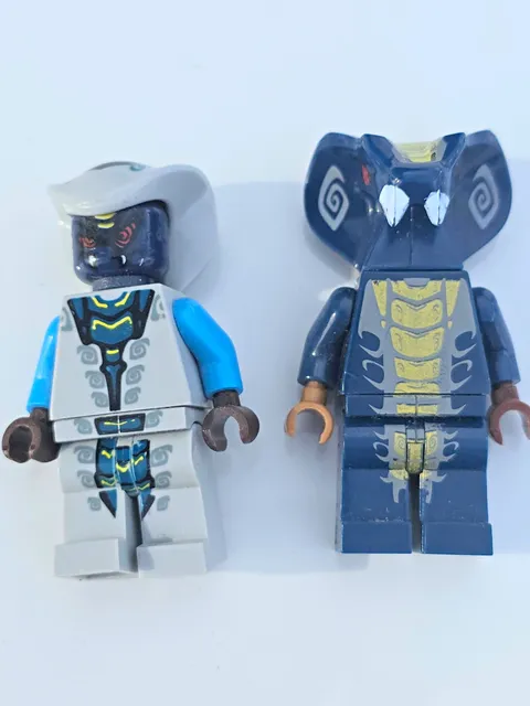 LEGO Minifigure Lot of 2 Elephant Head Figures White & Dark Blue Plastic