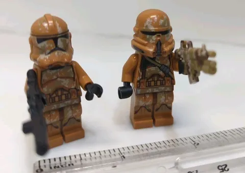 2x Lego Star Wars Geonosian Camouflage 212Airborne Clone Troopers 75089 Geonosis