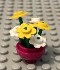LEGO Flower Pot With Yellow And White Flowers