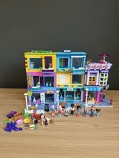 LEGO Friends Main Street Building 41704