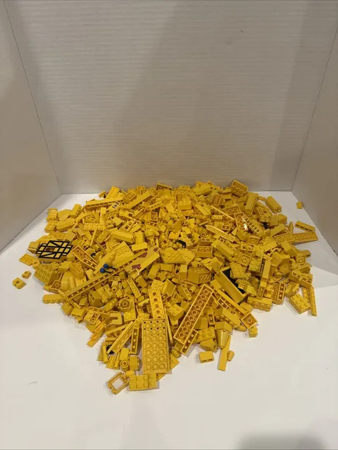 Lot Of 2 Pounds (Lbs) Lego Random Yellow Parts Pieces Bricks Sorted
