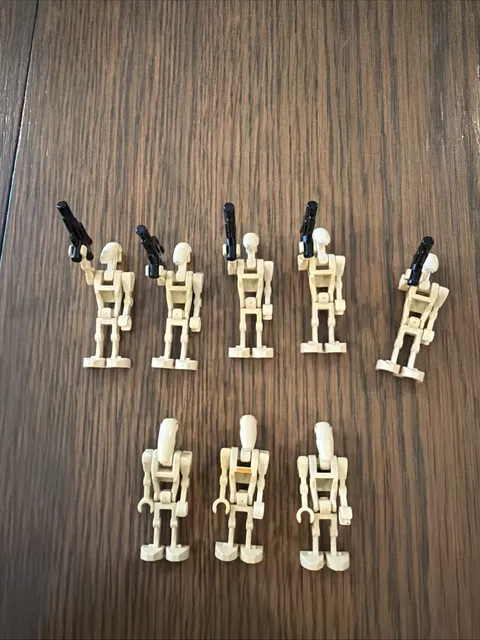 LEGO Star Wars Battle Droids 8x set with  5 Blasters. Include Security B1 Droid