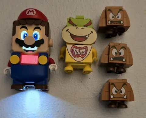 LEGO 71360 Interactive Super Mario Figure Bowser Jr 3 Goomba