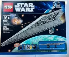 NEW Sealed LEGO Star Wars: Super Star Destroyer (10221) Ultimate Collector UCS