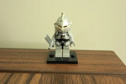 LEGO Fantasy Era Crown Minifigure Plain w/ Breastplate, Helmet, and Sword