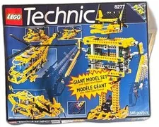 LEGO Technic 8277 Giant Model Set Super Sized Robot 1997 Boxed 546 Pieces