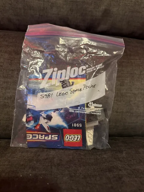 LEGO Space: Raid VPR (5981), 99% Complete, Original Instructions, No Box