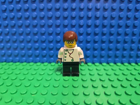 Lego Doctor Minifigure doc028 7267 City Town CMF Lot Rare Retired Vintage Doc