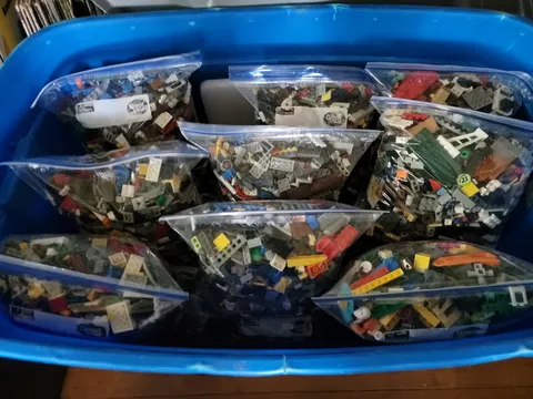 2.6 Pounds LEGO Mixed Bag Pieces Brick STAR WARS,HARRY POTTER, LOTR AND MORE Lot