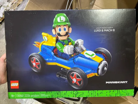 LEGO 72050 Super Mario Kart Luigi & Mach 8 2234pcs New 2026