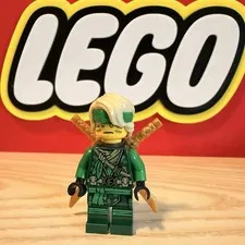 Lego Ninjago Island Jungle Lloyd Minifigure With Accessories 