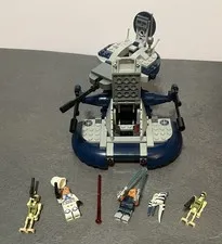 LEGO Star Wars: Armored Assault Tank (AAT) (75283) with LEGO figures 