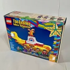 LEGO Ideas 21306 The Beatles Yellow Submarine New Sealed Retired Paul John Ringo