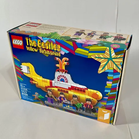 LEGO Ideas 21306 The Beatles Yellow Submarine New Sealed Retired Paul John Ringo