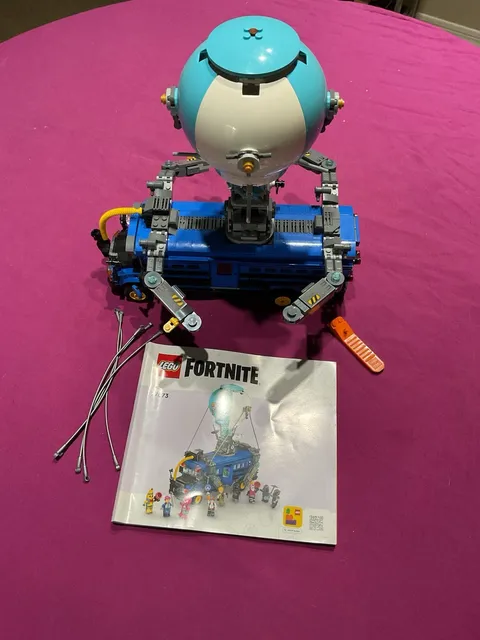 Lego FORTNITE BATTLE BUS 77073 100% Complete BUS ONLY w/ Booklet FAST FREE SHIP