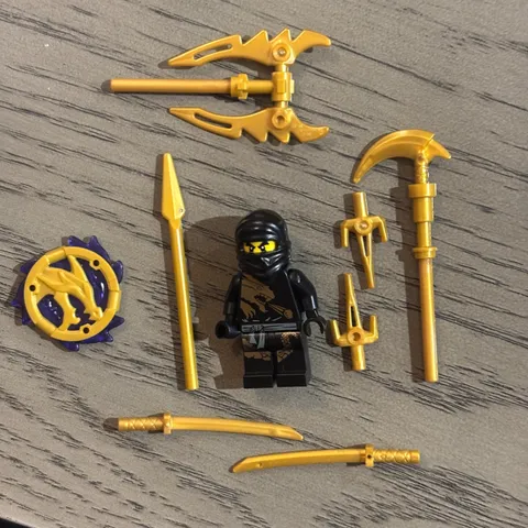 Lego Ninjago Minifigure NJO015 Cole DX with Extra Weapons (No Cracks)