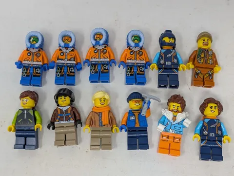 LEGO Arctic Explorers, Snow, Mountain, Winter Minifigures  - Lot of 12