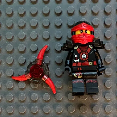 LEGO Ninjago Red & Black Ninja Minifigure w/ Red Weapon & Black Accessory