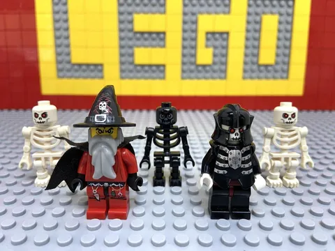Lego Castle Series Minifig Bone Bone Warriors Wizard Skeleton Soldier Knight Set