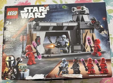 * RETIRED * LEGO (75386) Star Wars Paz Vizsla And Moff Gideon Battle NEW