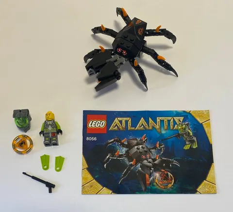 Lego 8056 Atlantis Monster Crab Clash Complete with Instructions 2010 A