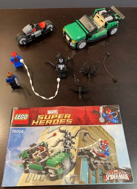 LEGO Marvel Spider-Man 76004 - 100% Complete With instructions