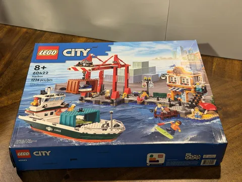 LEGO Town Sets: City 60422 Seaside Harbor with Cargo Ship NEW Sealed