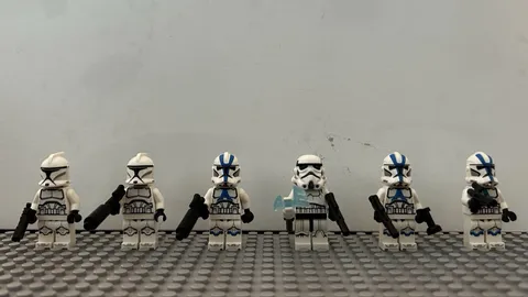 LEGO Star Wars Clone/Storm Trooper Minifigures Lot x6 W/Blasters