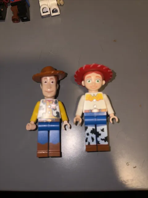 Lego Toy Story Minifigures Lot of 2 TOY003 TOY008 Woody Jessie