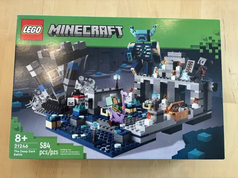 LEGO MINECRAFT The Deep Dark Battle Building Block Set 21246 w/ BOX!