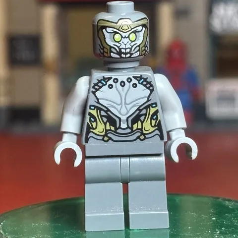LEGO Chitauri Minifigure Marvel Super Heroes sh0568 76144 76126