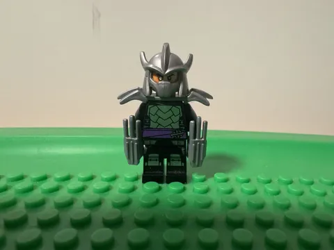 Lego TMNT Dark Purple Shredder Rare Minifigure (NO CAPE)