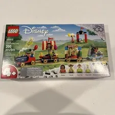 LEGO Disney: Disney Celebration Train (43212)