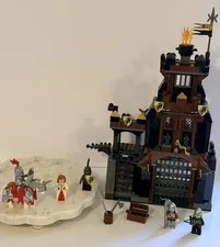 LEGO Castle: Prison Tower Rescue (7947) Complete