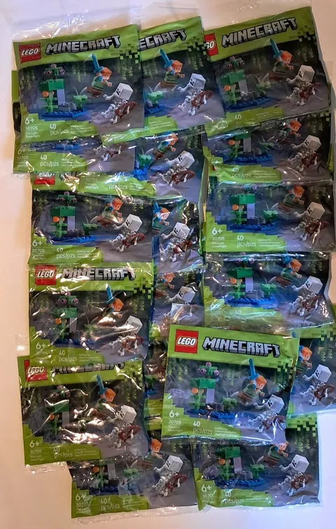 21 Brand New Lego Poly Bags Minecraft, Star Wars, & Marvel