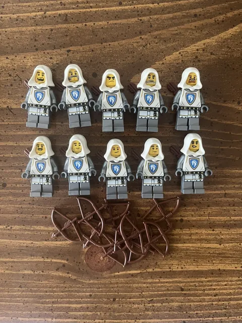 Lego Castle Horse Knights Archers Minifigures Lot of 10 | minifigure lot