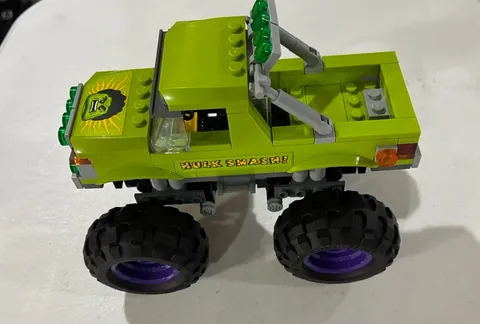 Lego 76312 The Hulk Truck vs. Thanos Marvel Avengers vehicle monster truck only