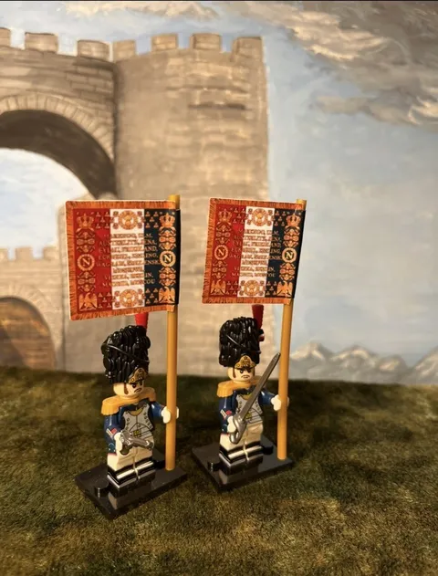 2x Minis French Napoleonic Old Guard 1&2 Grenadiers Inf +2 Flags LEGO Flagpoles