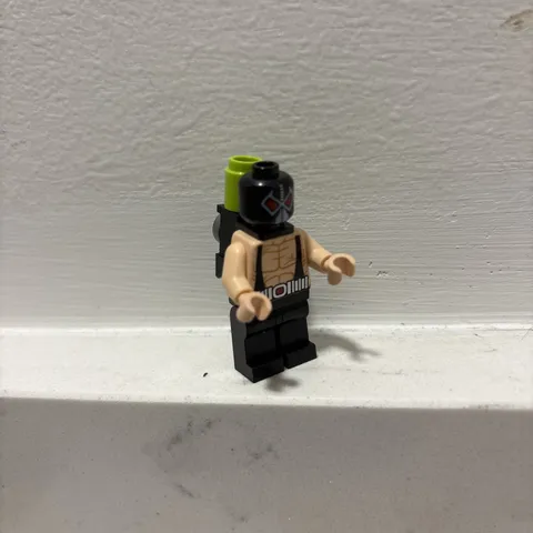 LEGO Bane Minifigure - 71240 6860 DC Comics Batman II - Batcave RARE RETIRED 