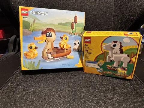 LEGO 40885 Creator Duck Family 2026 GWP Brand New LEGO 40779 Year Of The Horse