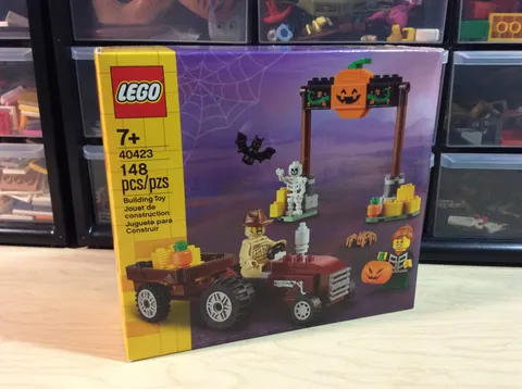 New Sealed Retired Lego #40423 Halloween Hayride 148pcs Tractor Fall Festival