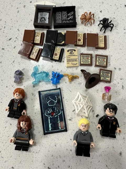 Lego Harry Potter Grindylow Pixie Rabbit Potion Books Wands Etc