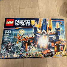 LEGO NEXO KNIGHTS Nexo Knights 70357 Knighton Castle 1426 pcs w/ Box