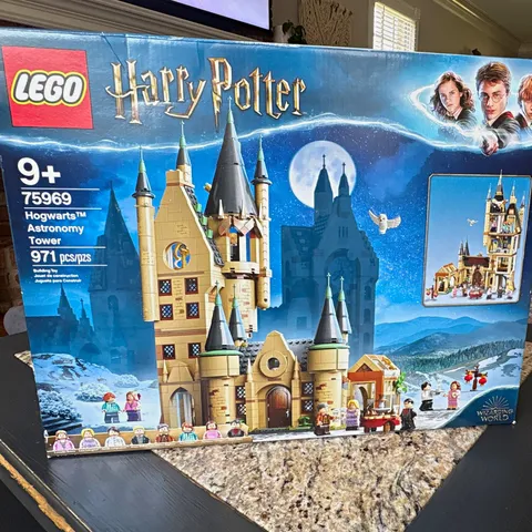 LEGO Harry Potter Hogwarts Astronomy Tower 75969 Building Set 971pcs Ages 9+