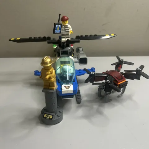 NEW - LEGO - 60207 Sky Police Drone Chase - Retired 2020 Completed With Figures
