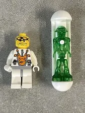 LEGO Minifigure Mars Mission Lot - Astronaut & Martian With Pod