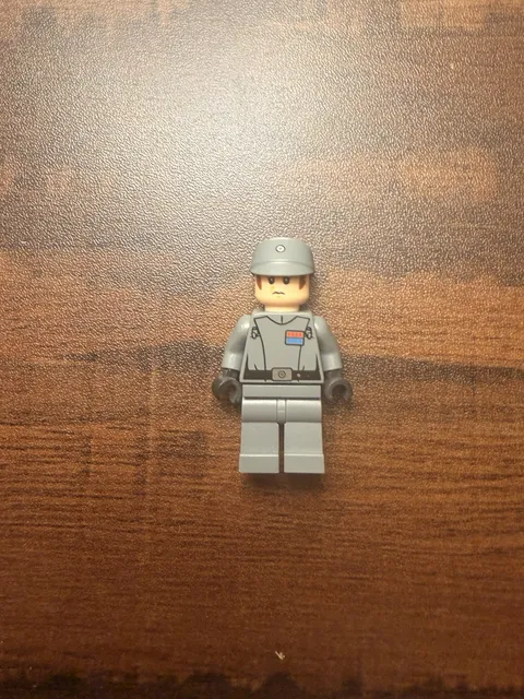 LEGO® Star Wars Imperial Officer Captian Minifigure 75055 sw0582 Commander