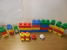 Vintage Lego Duplo Primo Baby Building Blocks Toddler 35 Pcs People Car Ladybugs