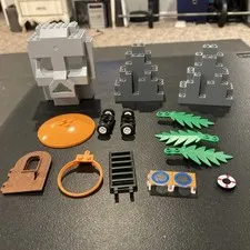 2006 Lego 3827 Adventures In Bikini Bottom Incomplete Piece Parts Only Lot 1